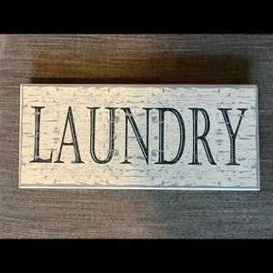 Laundry sign